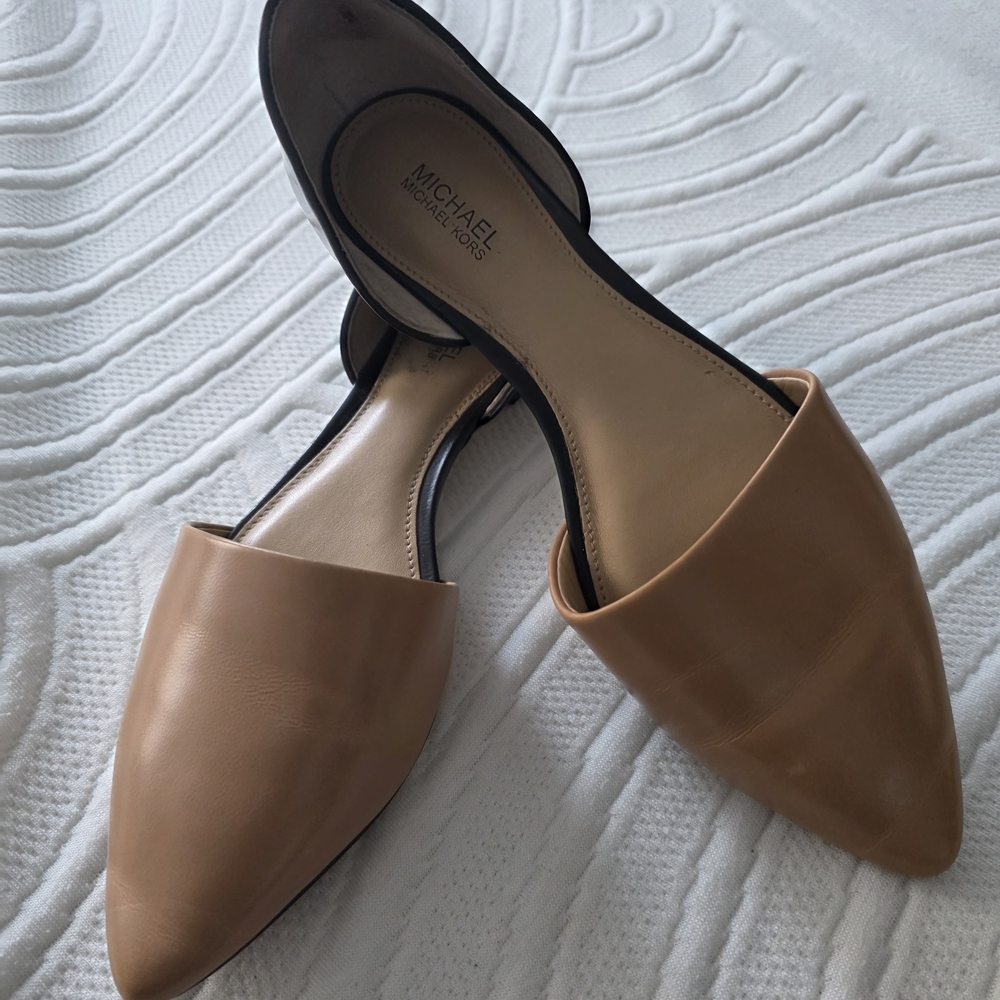Michael Kors Women's Tan Flats